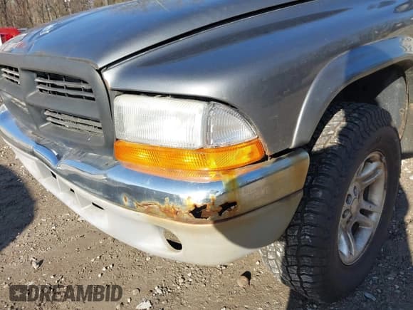 ✅ 2004 Dodge Dakota SLT • VIN: 1D7HG42N84S522082 • Lot: 43788784. Listed on IAAI with 139,248 mi. Free auction sales archive from the USA and detailed vehicle history report at DreamBid. Image 13.