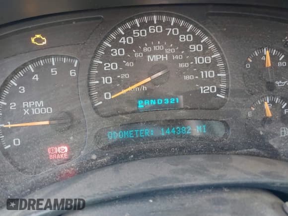 ✅ 2004 Chevrolet Silverado 2500HD • VIN: 1GBHK24UX4E257038 • Lot: 41609683. Listed on IAAI with 144,382 mi. Free auction sales archive from the USA and detailed vehicle history report at DreamBid. Image 7.