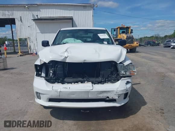 2015 Ram 1500 Express с VIN 1C6RR7FT7FS567009, выставлен на аукционе IAAI как лот 42201066 с пробегом 34 424 миль миль и . История ставок и продаж доступна на DreamBid. Изображение 12.