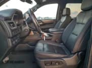 ✅ 2022 Chevrolet Suburban RST • VIN: 1GNSKEKD5NR263269 • Lot: 94238255. Listed on Copart with 73,872 mi. Free auction sales archive from the USA and detailed vehicle history report at DreamBid. Image 7.