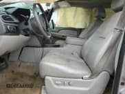 ✅ 2008 Chevrolet Suburban LTZ • VIN: 1GNFC16J48R118641 • Lot: 66723344. Wystawiony na Copart z przebiegiem 211 164 mil. Bezpłatny archiwum sprzedaży aukcyjnych z USA i szczegółowy raport historii pojazdu na DreamBid. Zdjęcie 7.