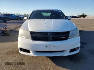 ✅ 2013 Dodge Avenger SXT • VIN: 1C3CDZCG2DN742573 • Lot: 80103674. Wystawiony na Copart z przebiegiem 139 433 mil. Bezpłatny archiwum sprzedaży aukcyjnych z USA i szczegółowy raport historii pojazdu na DreamBid. Zdjęcie 5.