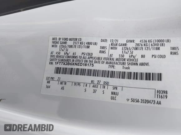 ✅ 2022 Ford F-250 XL • VIN: 1FT7X2B6XNED18175 • Lot: 42633304. Wystawiony na IAAI z przebiegiem 135 633 mil. Bezpłatny archiwum sprzedaży aukcyjnych z USA i szczegółowy raport historii pojazdu na DreamBid. Zdjęcie 8.