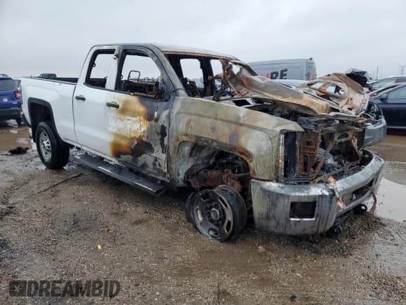 ✅ 2015 Chevrolet Silverado 2500HD LT • VIN: 1GC2KVE81FZ140321 • Лот: 86995094. Опубликован ранее на Copart с пробегом Не указан. Бесплатный доступ к архиву аукционных продаж из США и подробный отчёт об истории автомобиля на DreamBid. Изображение 4.