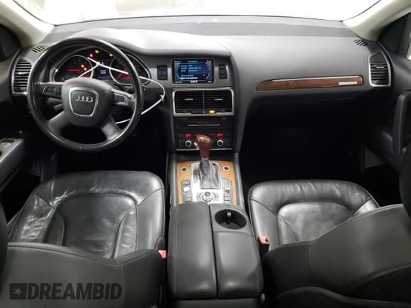 ✅ 2010 Audi Q7 • VIN: WA1DVAFE4AD003676 • Lot: 77244744. Listed on Copart with 139,982 mi. Free auction sales archive from the USA and detailed vehicle history report at DreamBid. Image 8.