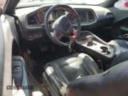 ✅ 2015 Dodge Challenger R/T Plus • VIN: 2C3CDZBTXFH889069 • Lot: 63397564. Wystawiony na Copart z przebiegiem 126 015 mil. Bezpłatny archiwum sprzedaży aukcyjnych z USA i szczegółowy raport historii pojazdu na DreamBid. Zdjęcie 8.