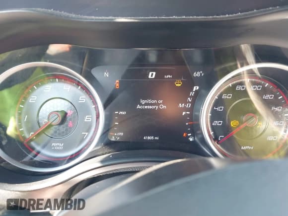 ✅ 2019 Dodge Charger Scat Pack • VIN: 2C3CDXGJ4KH510590 • Lot: 43237193. Wystawiony na IAAI z przebiegiem 41 805 mil. Bezpłatny archiwum sprzedaży aukcyjnych z USA i szczegółowy raport historii pojazdu na DreamBid. Zdjęcie 7.