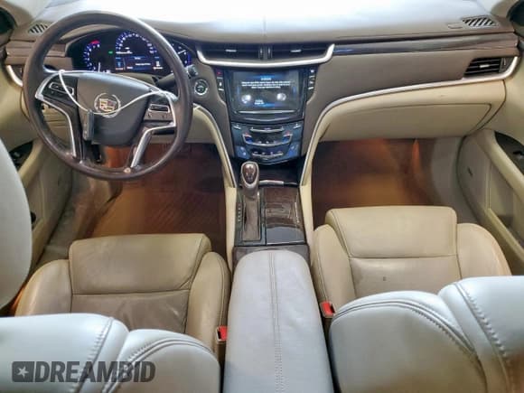 ✅ 2015 Cadillac XTS Luxury • VIN: 2G61N5S38F9254714 • Lot: 69844465. Wystawiony na Copart z przebiegiem 131 303 mil. Bezpłatny archiwum sprzedaży aukcyjnych z USA i szczegółowy raport historii pojazdu na DreamBid. Zdjęcie 8.