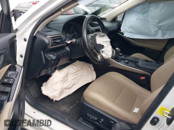 ✅ 2017 Lexus IS 200t • VIN: JTHBA1D22H5049186 • Лот: 41522008. Опубликован ранее на IAAI с пробегом 102 470 миль. Бесплатный доступ к архиву аукционных продаж из США и подробный отчёт об истории автомобиля на DreamBid. Изображение 5.