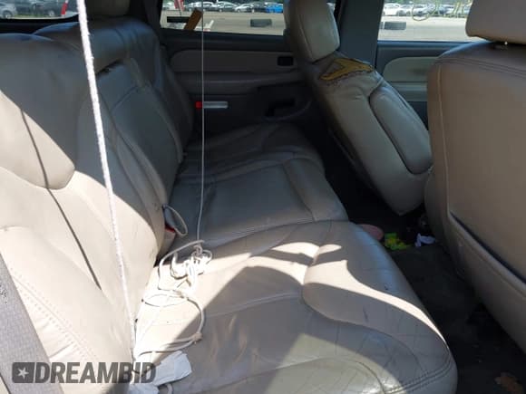 ✅ 2000 GMC Yukon SLT • VIN: 1GKEK13T9YJ102502 • Лот: 42965612. Опубликован ранее на IAAI с пробегом Не указан. Бесплатный доступ к архиву аукционных продаж из США и подробный отчёт об истории автомобиля на DreamBid. Изображение 8.