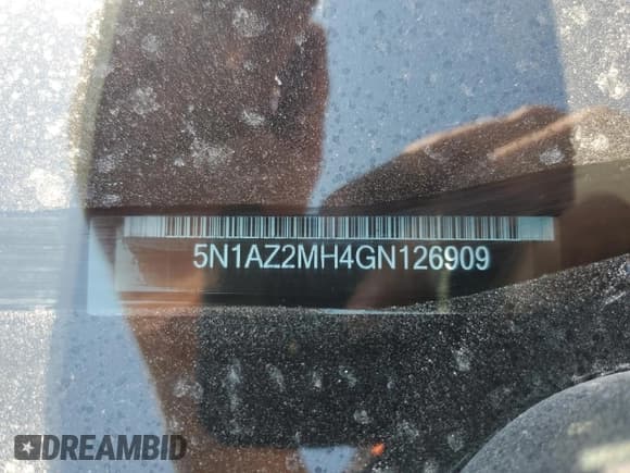 ✅ 2016 Nissan Murano Platinum • VIN: 5N1AZ2MH4GN126909 • Lot: 67561205. Wystawiony na Copart z przebiegiem 77 790 mil. Bezpłatny archiwum sprzedaży aukcyjnych z USA i szczegółowy raport historii pojazdu na DreamBid. Zdjęcie 13.