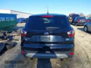 ✅ 2017 Ford Escape SE • VIN: 1FMCU0GD7HUC59045 • Lot: 41304143. Wystawiony na IAAI z przebiegiem 125 809 mil. Bezpłatny archiwum sprzedaży aukcyjnych z USA i szczegółowy raport historii pojazdu na DreamBid. Zdjęcie 16.