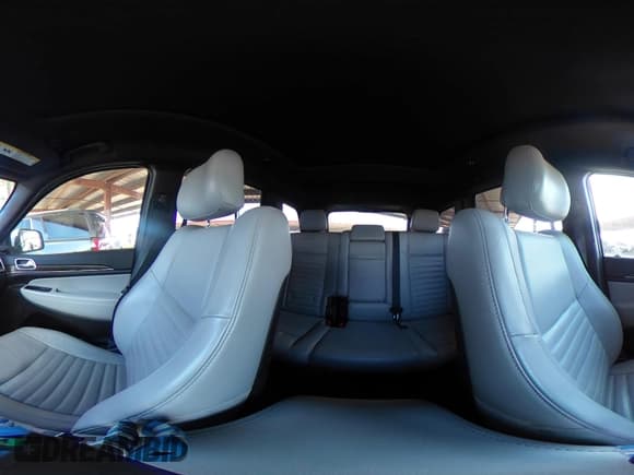 ✅ 2018 Jeep Grand Cherokee Limited • VIN: 1C4RJEBG4JC181745 • Lot: 42085315. Listed on IAAI with 81,533 mi. Free auction sales archive from the USA and detailed vehicle history report at DreamBid. Image 19.