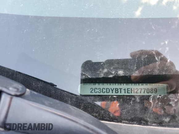 ✅ 2014 Dodge Challenger R/T 100th Anniversary Appearance • VIN: 2C3CDYBT1EH277089 • Lot: 76163894. Wystawiony na Copart z przebiegiem Nie podano. Bezpłatny archiwum sprzedaży aukcyjnych z USA i szczegółowy raport historii pojazdu na DreamBid. Zdjęcie 12.