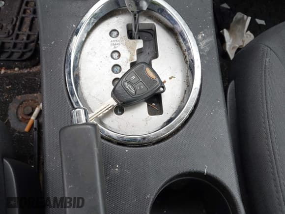 ✅ 2009 Chrysler Sebring LX • VIN: 1C3LC46B49N514524 • Lot: 42697008. Listed on IAAI with 103,947 mi. Free auction sales archive from the USA and detailed vehicle history report at DreamBid. Image 11.