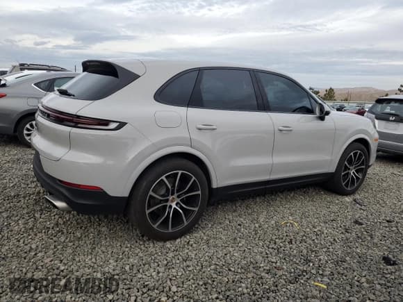 ✅ 2024 Porsche Cayenne • VIN: WP1AA2AY6RDA01935 • Lot: 86174674. Listed on Copart with 9,774 mi. Free auction sales archive from the USA and detailed vehicle history report at DreamBid. Image 3.