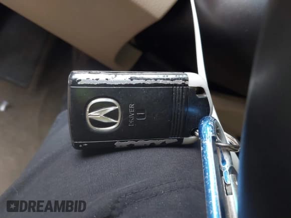 ✅ 2014 Acura RDX Technology • VIN: 5J8TB4H5XEL013294 • Lot: 43575576. Listed on IAAI with 145,873 mi. Free auction sales archive from the USA and detailed vehicle history report at DreamBid. Image 11.