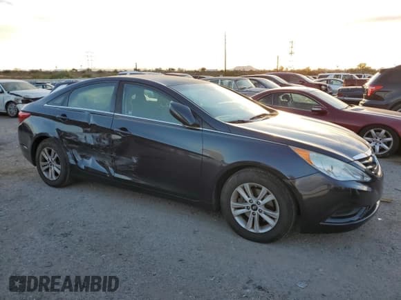 ✅ 2013 Hyundai Sonata GLS • VIN: 5NPEB4AC7DH735678 • Lot: 75620074. Wystawiony na Copart z przebiegiem 146 811 mil. Bezpłatny archiwum sprzedaży aukcyjnych z USA i szczegółowy raport historii pojazdu na DreamBid. Zdjęcie 4.
