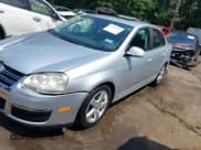 ✅ 2008 Volkswagen Jetta SE • VIN: 3VWRM71K58M061449 • Lot: 42624787. Listed on IAAI with 107,972 mi. Free auction sales archive from the USA and detailed vehicle history report at DreamBid. Image 2.