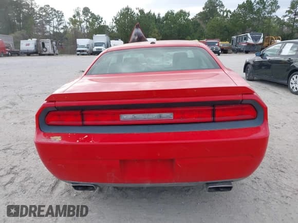 ✅ 2009 Dodge Challenger R/T • VIN: 2B3LJ54TX9H539151 • Lot: 41834912. Wystawiony na IAAI z przebiegiem 143 308 mil. Bezpłatny archiwum sprzedaży aukcyjnych z USA i szczegółowy raport historii pojazdu na DreamBid. Zdjęcie 17.