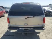 ✅ 2002 GMC Yukon SLE • VIN: 1GKEK13T12J274658 • Лот: 54077015. Опубликован ранее на Copart с пробегом Не указан. Бесплатный доступ к архиву аукционных продаж из США и подробный отчёт об истории автомобиля на DreamBid. Изображение 6.