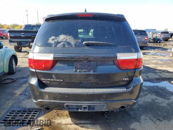 ✅ 2013 Dodge Durango R/T • VIN: 1C4SDJCT3DC668243 • Lot: 89451705. Wystawiony na Copart z przebiegiem 267 956 mil. Bezpłatny archiwum sprzedaży aukcyjnych z USA i szczegółowy raport historii pojazdu na DreamBid. Zdjęcie 6.