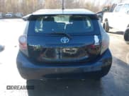 ✅ 2012 Toyota Prius One • VIN: JTDKDTB31C1001405 • Lot: 43708989. Wystawiony na IAAI z przebiegiem 132 119 mil. Bezpłatny archiwum sprzedaży aukcyjnych z USA i szczegółowy raport historii pojazdu na DreamBid. Zdjęcie 16.