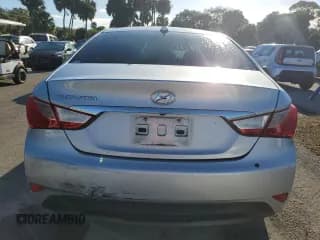 ✅ 2014 Hyundai Sonata GLS • VIN: 5NPEB4AC8EH875272 • Lot: 73924784. Wystawiony na Copart z przebiegiem 147 786 mil. Bezpłatny archiwum sprzedaży aukcyjnych z USA i szczegółowy raport historii pojazdu na DreamBid. Zdjęcie 6.