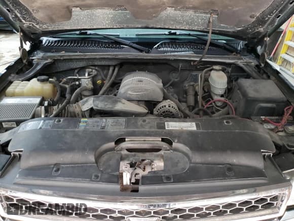 ✅ 2005 Chevrolet Silverado 3500 SRW Wrk Trk • VIN: 1GCHK34U15E297432 • Lot: 63585245. Listed on Copart with 151,746 mi. Free auction sales archive from the USA and detailed vehicle history report at DreamBid. Image 11.