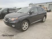 ✅ 2011 Lexus RX 450h • VIN: JTJZB1BA2B2405570 • Лот: 71693145. Опубликован ранее на Copart с пробегом 256 209 миль. Бесплатный доступ к архиву аукционных продаж из США и подробный отчёт об истории автомобиля на DreamBid. Изображение 1.