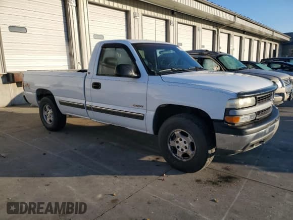 ✅ 1999 Chevrolet Silverado 1500 • VIN: 1GCEK14T5XE221407 • Лот: 76757964. Опубликован ранее на Copart с пробегом 180 879 миль. Бесплатный доступ к архиву аукционных продаж из США и подробный отчёт об истории автомобиля на DreamBid. Изображение 4.