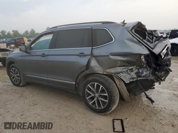 ✅ 2020 Volkswagen Tiguan SE • VIN: 3VV3B7AX2LM044516 • Lot: 53893325. Wystawiony na Copart z przebiegiem 102 456 mil. Bezpłatny archiwum sprzedaży aukcyjnych z USA i szczegółowy raport historii pojazdu na DreamBid. Zdjęcie 2.
