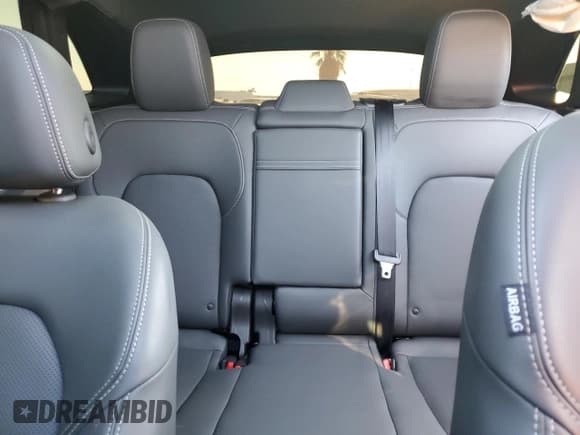 ✅ 2023 VinFast VF 8 Plus • VIN: RLLV1AFA9PH002999 • Lot: 73824804. Listed on Copart with 7,848 mi. Free auction sales archive from the USA and detailed vehicle history report at DreamBid. Image 10.