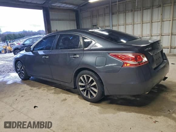 ✅ 2013 Nissan Altima SV • VIN: 1N4BL3AP3DC119491 • Lot: 93887065. Listed on Copart with 256,900 mi. Free auction sales archive from the USA and detailed vehicle history report at DreamBid. Image 2.