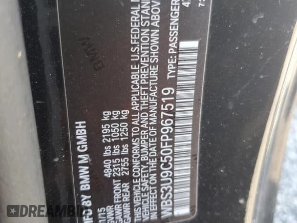 ✅ 2015 BMW M4 • VIN: WBS3U9C50FP967519 • Lot: 71220855. Wystawiony na Copart z przebiegiem 107 509 mil. Bezpłatny archiwum sprzedaży aukcyjnych z USA i szczegółowy raport historii pojazdu na DreamBid. Zdjęcie 12.