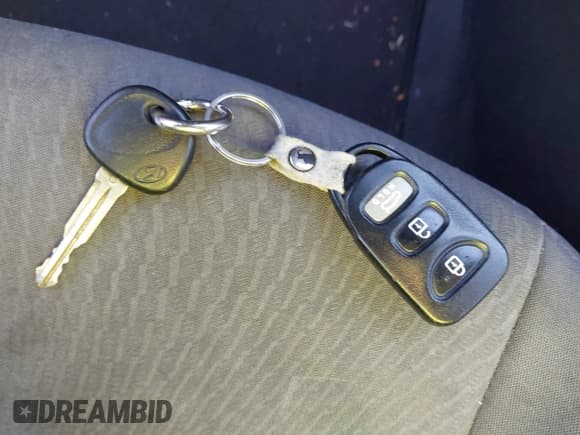 ✅ 2016 Hyundai Elantra SE • VIN: 5NPDH4AEXGH743340 • Lot: 43609460. Listed on IAAI with 112,851 mi. Free auction sales archive from the USA and detailed vehicle history report at DreamBid. Image 11.