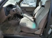 ✅ 1999 Toyota Tacoma • VIN: 4TANL42N9XZ558167 • Lot: 84836295. Listed on Copart with 271,147 mi. Free auction sales archive from the USA and detailed vehicle history report at DreamBid. Image 7.