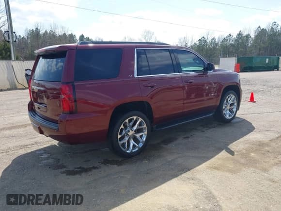 ✅ 2019 Chevrolet Tahoe LT • VIN: 1GNSCBKC9KR102552 • Lot: 41792517. Listed on IAAI with 92,856 mi. Free auction sales archive from the USA and detailed vehicle history report at DreamBid. Image 4.