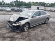 ✅ 2013 Volkswagen Passat SE • VIN: 1VWBH7A37DC087822 • Лот: 42915186. Опубликован ранее на IAAI с пробегом 227 702 миль. Бесплатный доступ к архиву аукционных продаж из США и подробный отчёт об истории автомобиля на DreamBid. Изображение 2.