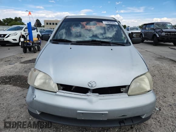 ✅ 2001 Toyota ECHO • VIN: JTDBT123110190079 • Lot: 71868995. Listed on Copart with 126,777 mi. Free auction sales archive from the USA and detailed vehicle history report at DreamBid. Image 5.