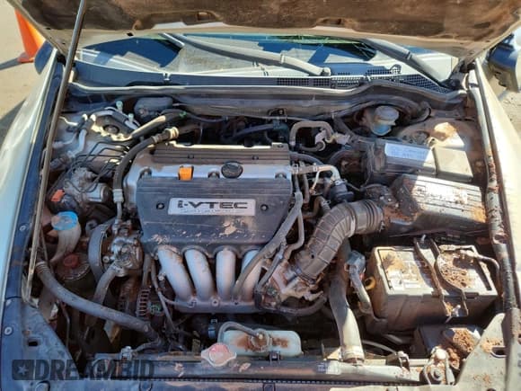 ✅ 2006 Honda Accord EX-L • VIN: JHMCM56856C007866 • Lot: 82731865. Listed on Copart with 130,633 mi. Free auction sales archive from the USA and detailed vehicle history report at DreamBid. Image 11.