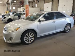 ✅ 2014 Toyota Camry SE • VIN: 4T1BK1FK5EU544104 • Лот: 84628895. Опубликован ранее на Copart с пробегом 134 572 миль. Бесплатный доступ к архиву аукционных продаж из США и подробный отчёт об истории автомобиля на DreamBid. Изображение 1.