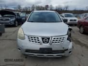✅ 2010 Nissan Rogue S • VIN: JN8AS5MV7AW609459 • Lot: 91896895. Wystawiony na Copart z przebiegiem 111 318 mil. Bezpłatny archiwum sprzedaży aukcyjnych z USA i szczegółowy raport historii pojazdu na DreamBid. Zdjęcie 5.
