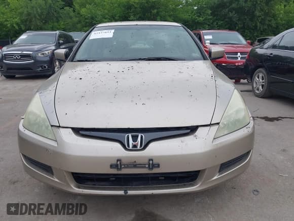 ✅ 2003 Honda Accord LX • VIN: 1HGCM66363A062623 • Lot: 42437853. Listed on IAAI with 264,727 mi. Free auction sales archive from the USA and detailed vehicle history report at DreamBid. Image 12.