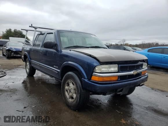 ✅ 2003 Chevrolet S-10 LS • VIN: 1GCDT13X33K113361 • Лот: 50133865. Опубликован ранее на Copart с пробегом 155 374 миль. Бесплатный доступ к архиву аукционных продаж из США и подробный отчёт об истории автомобиля на DreamBid. Изображение 4.