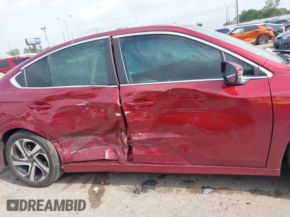 ✅ 2022 Subaru Legacy Limited XT • VIN: 4S3BWGN63N3013702 • Lot: 41955652. Wystawiony na IAAI z przebiegiem 44 124 mil. Bezpłatny archiwum sprzedaży aukcyjnych z USA i szczegółowy raport historii pojazdu na DreamBid. Zdjęcie 6.