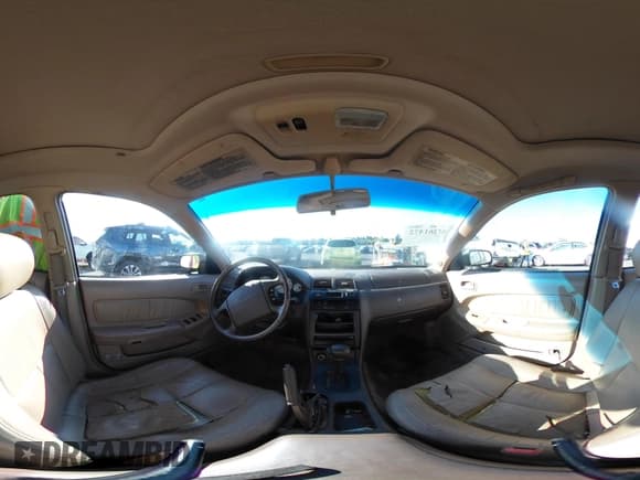 ✅ 1996 Nissan Maxima GXE • VIN: JN1CA21DXTT105853 • Лот: 43261472. Опубликован ранее на IAAI с пробегом 244 001 миль. Бесплатный доступ к архиву аукционных продаж из США и подробный отчёт об истории автомобиля на DreamBid. Изображение 18.