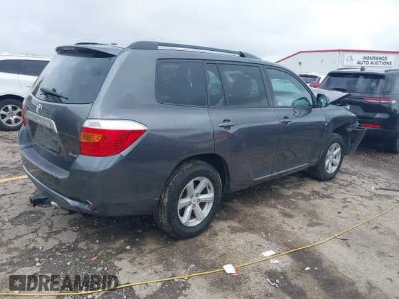 ✅ 2010 Toyota Highlander SE • VIN: 5TDJK3EH0AS011920 • Lot: 43288868. Listed on IAAI with 198,268 mi. Free auction sales archive from the USA and detailed vehicle history report at DreamBid. Image 4.