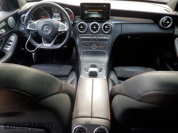 ✅ 2017 Mercedes-Benz C 43 AMG • VIN: 55SWF6EB5HU180805 • Лот: 67381405. Опубликован ранее на Copart с пробегом 110 889 миль. Бесплатный доступ к архиву аукционных продаж из США и подробный отчёт об истории автомобиля на DreamBid. Изображение 8.