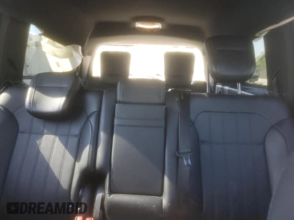 ✅ 2017 Mercedes-Benz GLS 450 • VIN: 4JGDF6EE9HA958563 • Lot: 55851505. Listed on Copart with 89,588 mi. Free auction sales archive from the USA and detailed vehicle history report at DreamBid. Image 10.